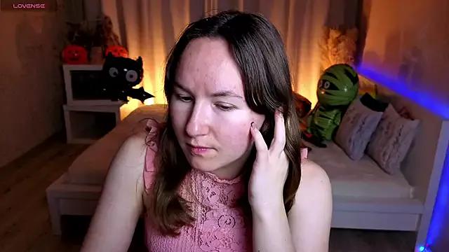 Explore Little_doll_meow, she wants to masturbate for you Little_doll_meow from StripChat