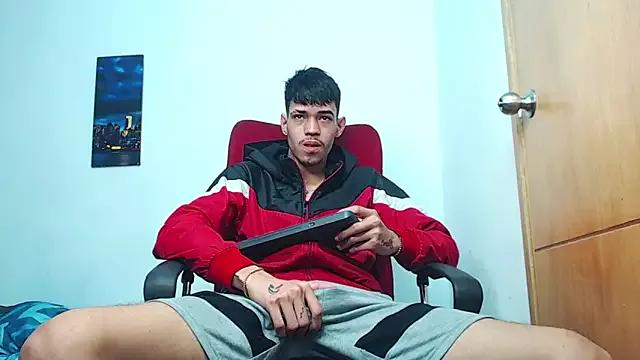 littledemon777 on StripChat 