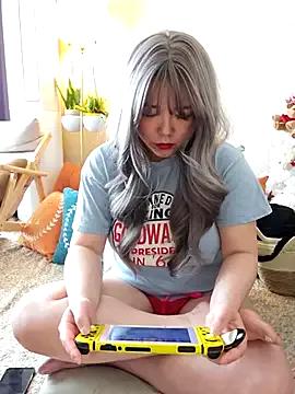 lunahong28 on StripChat 