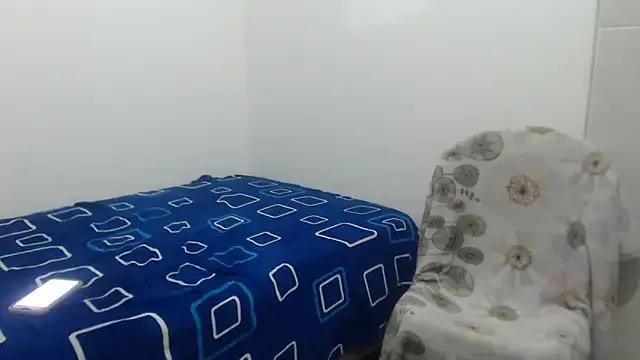 madonna101 from StripChat