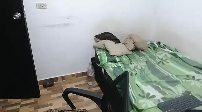 Majo_BigTits on StripChat 