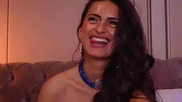 MayaVixxen on StripChat 