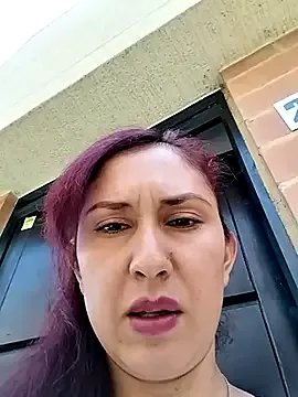 Offline Megan-01- on StripChat