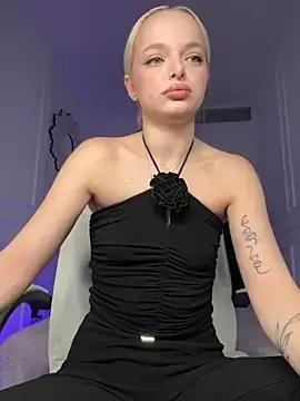 Cute miss_blondiee from StripChat miss_blondiee from StripChat