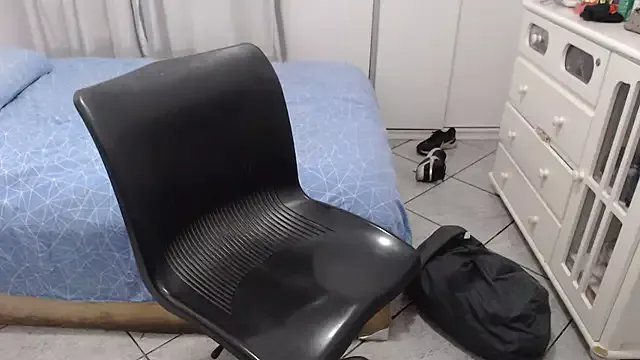 Private MysterBearMG on StripChat