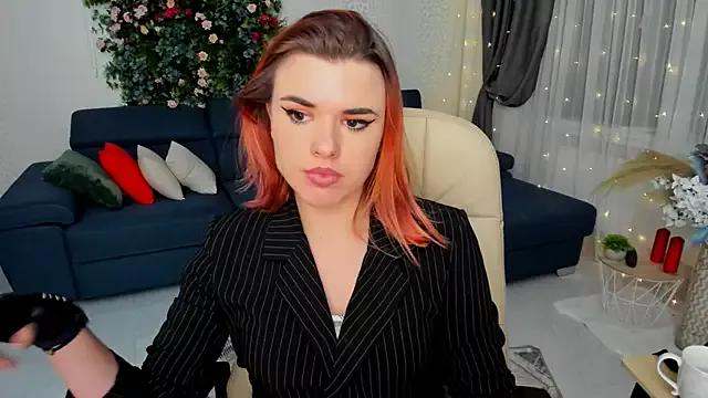 NightfallVeil on StripChat 