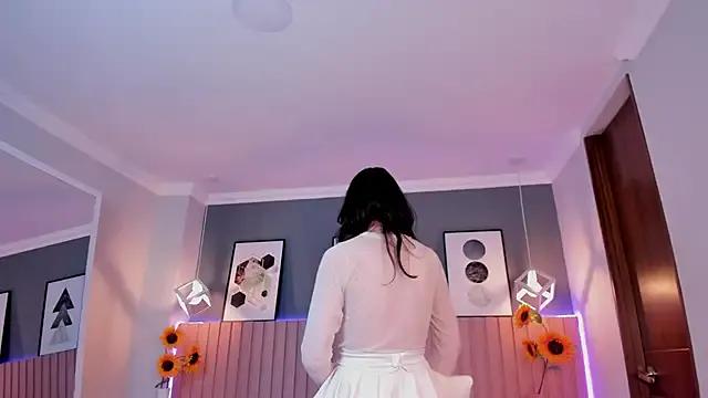 Nina_Ford from StripChat