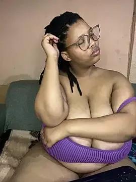 NonoGotBoobies on StripChat 
