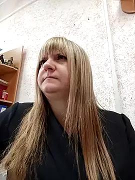 Office_Albertina on StripChat 