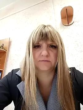 Office_Albertina on StripChat 