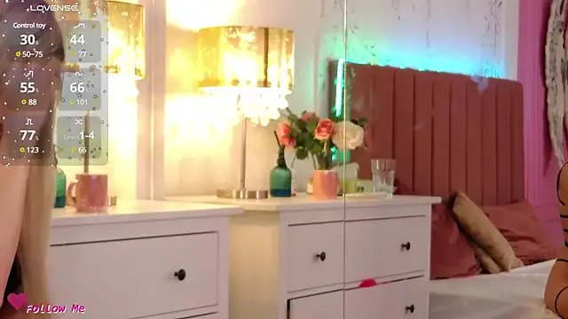 Offline PinkySparks on StripChat