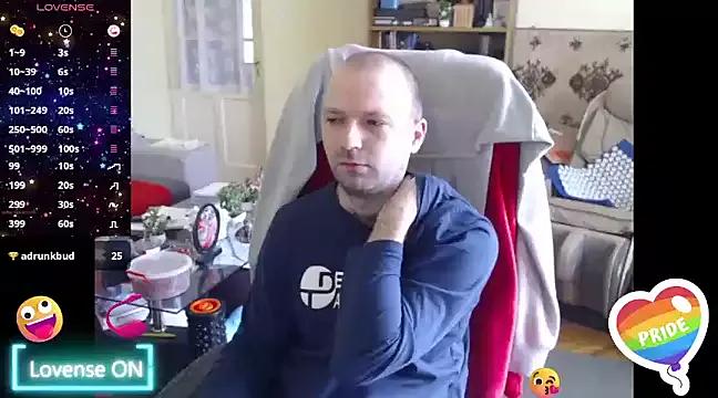 RealManHaveHairy on StripChat 