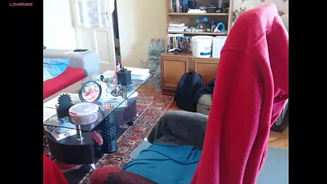 RealManHaveHairy on StripChat 