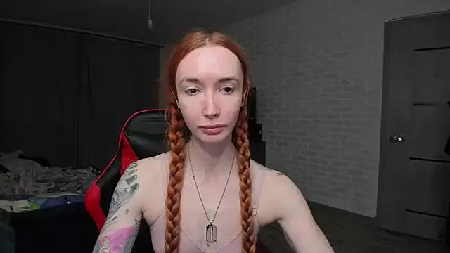 Roxy_Silver on StripChat 