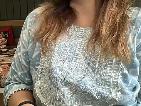 sassypooja on StripChat 