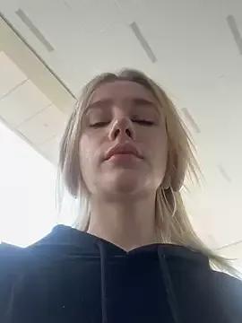 SSSATIVA_model on StripChat 