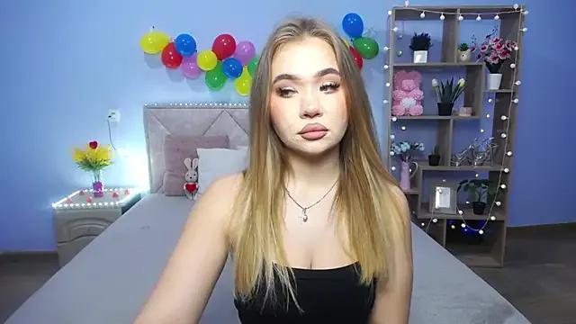 StacyYellig on StripChat 