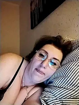 Freechat Super_titssss on StripChat