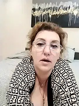 Freechat Super_titssss on StripChat