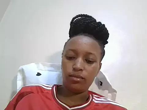 Susanna_L on StripChat 
