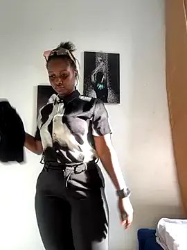 Offline t-Booty_risky_ on StripChat