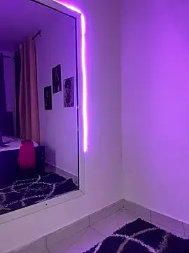 Offline t-Booty_risky_ on StripChat