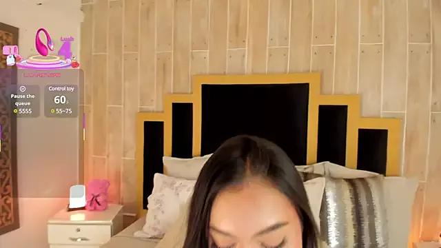 TamyHoney on StripChat 