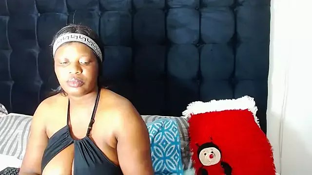 Freechat TaurusClitCake on StripChat