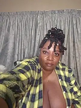 Freechat ThickianaRider on StripChat