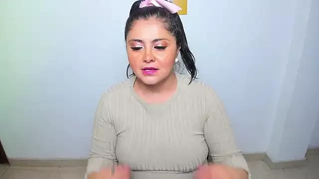 TiffanyAmazing on StripChat 
