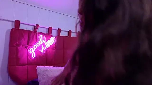 TiffanyDollxxx from StripChat