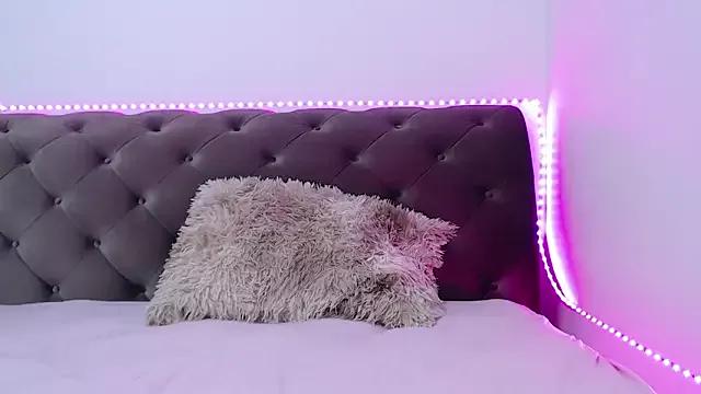 TiffanyPeretz on StripChat 