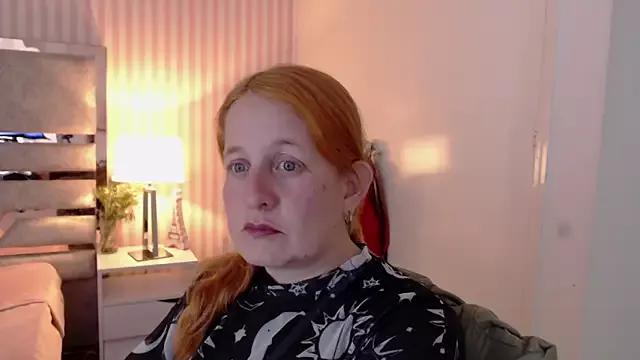 ViioletaMora on StripChat 