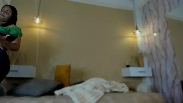 Violetrousse on StripChat 