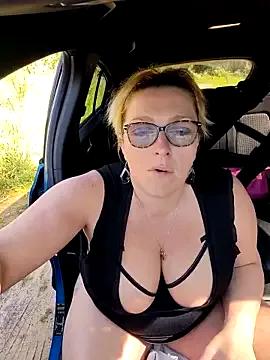 winniess40 on StripChat 