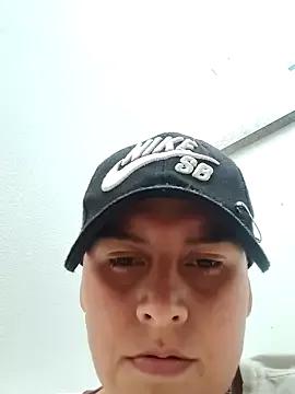 Yessi_rousse on StripChat 