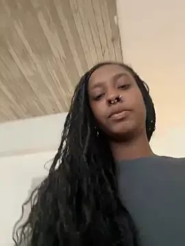 Offline Your_Paris on StripChat