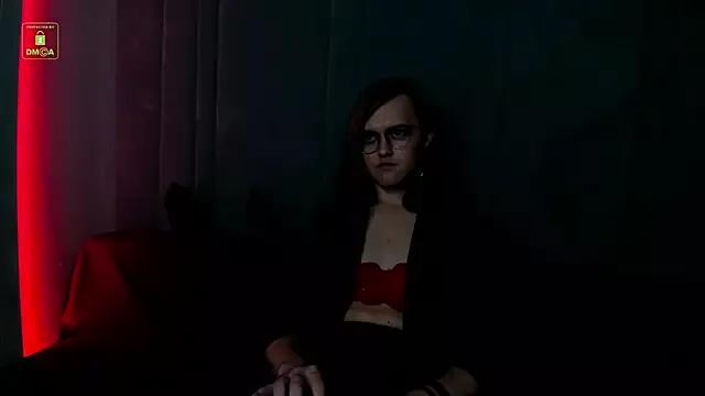 YukoFanee on StripChat 
